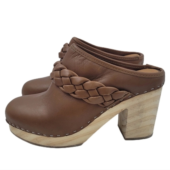 Dolce Vita Shoes - Dolce Vita Hila Saddle Brown Braided Leather Mule Clog Heels Size 7 Wooden Heel
